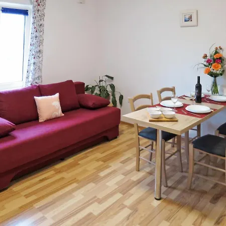 Appartement Haus Elizabeta 609s Pula